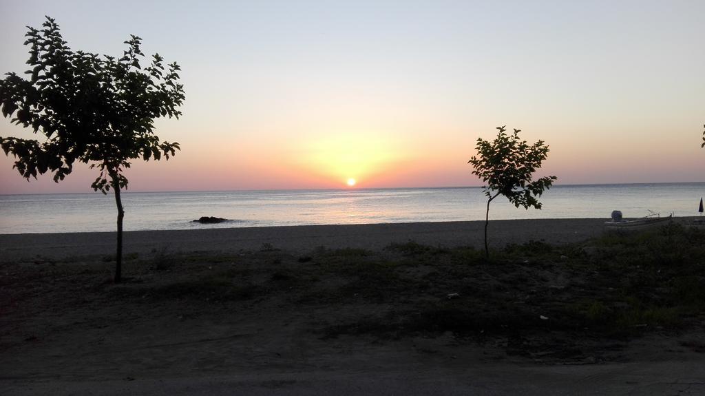 Summer House By The Sea Chorefton Esterno foto